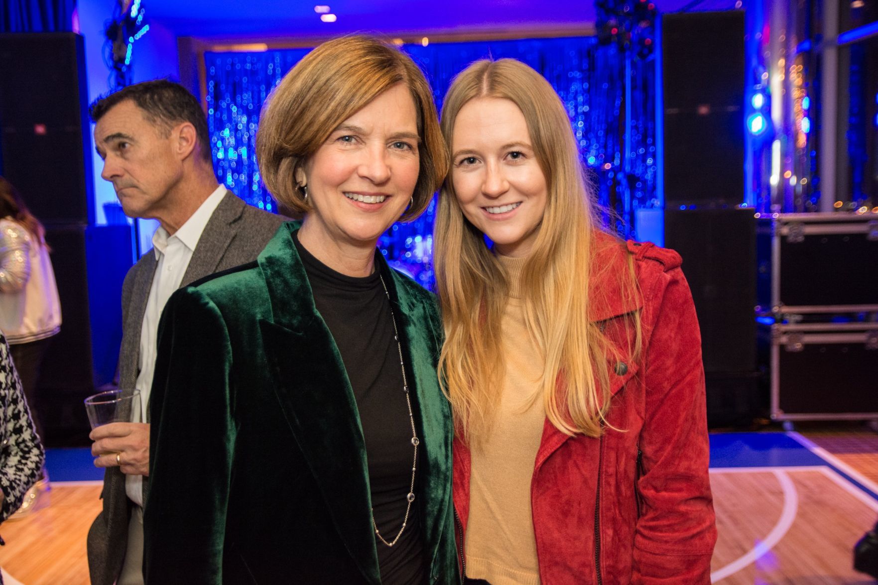 Karen Myers, Sarah Myers